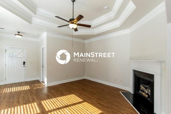 133 Sharpe St - Photo 5 of 18