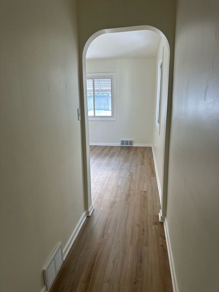 809 Lakewood Blvd #1 - Photo 6 of 13