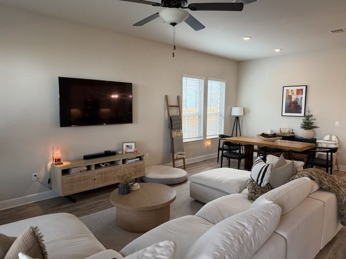 2903 Sebring Cir - Photo 2 of 26