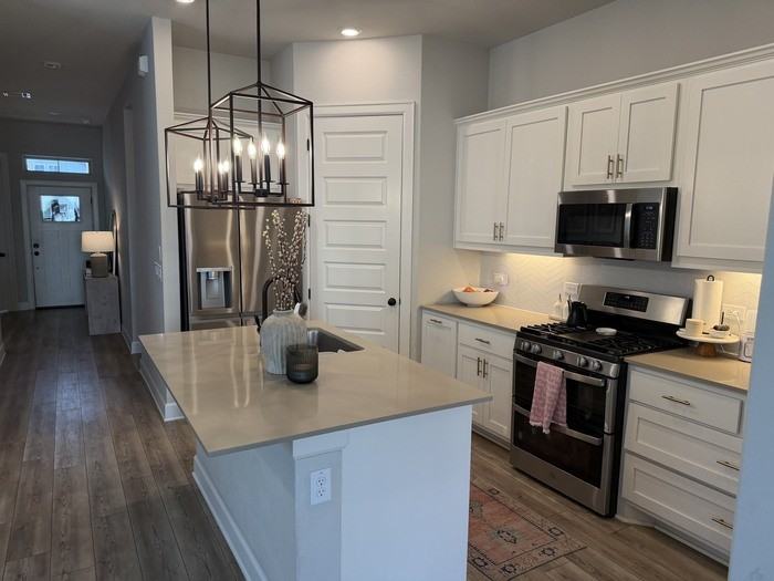 2903 Sebring Cir - Photo 4 of 26