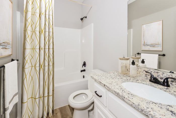 706 Pampas St - Photo 5 of 20