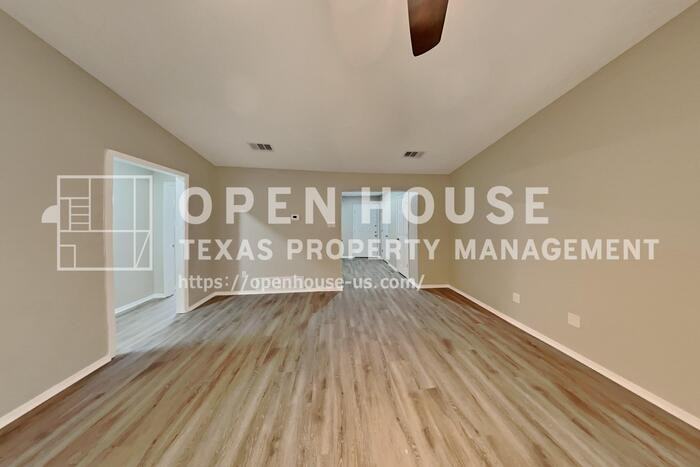 2503 Engleford Dr - Photo 5 of 20