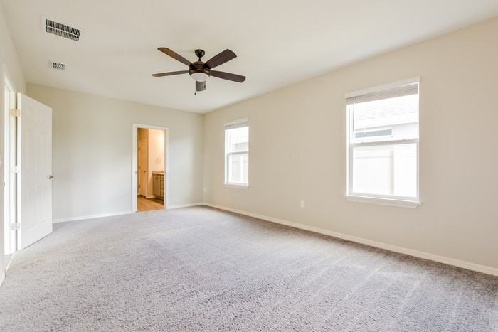 1015 Corso Dr - Photo 7 of 15