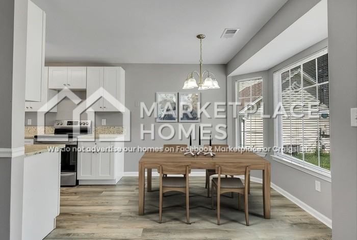 1356 Royalty Dr - Photo 5 of 22