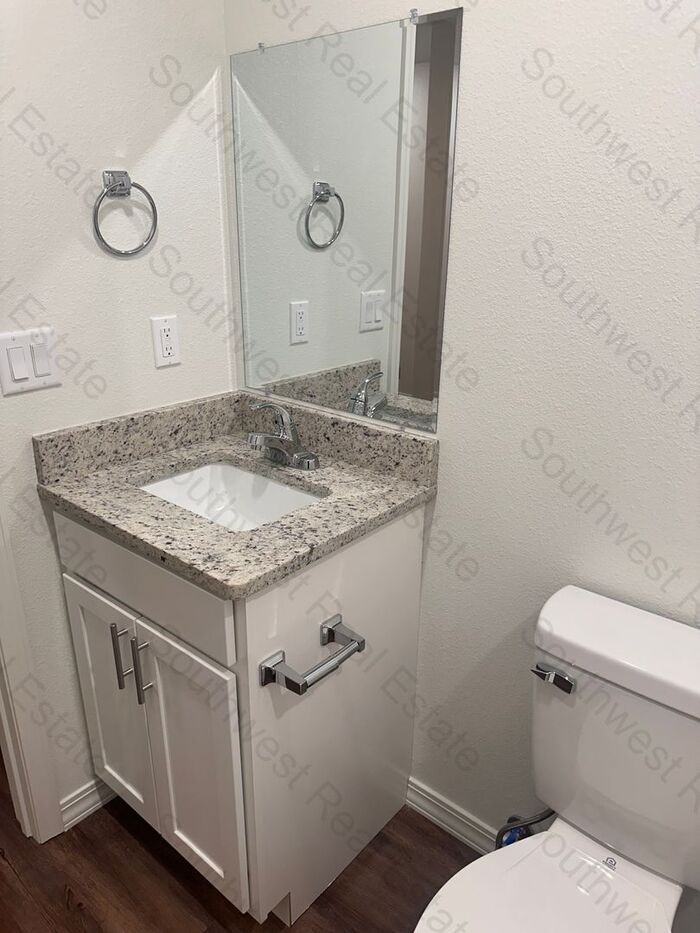 1304 Sonora Rd #A - Photo 7 of 12