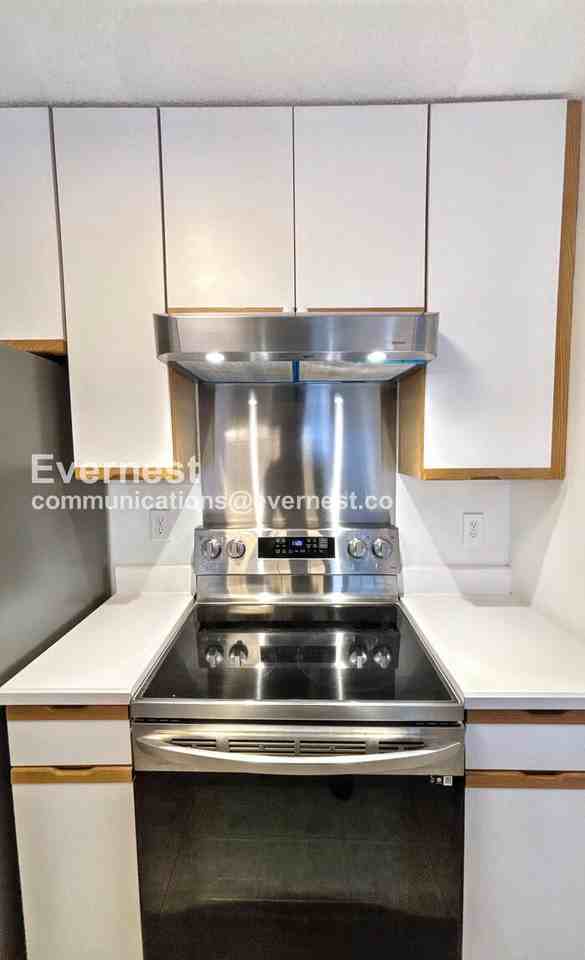 5591 Valencia Park Blvd - Photo 7 of 37