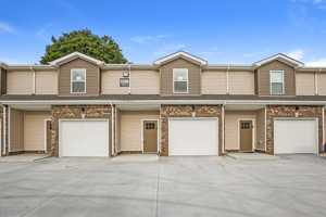 featured image of 3385 Polly Dr #45