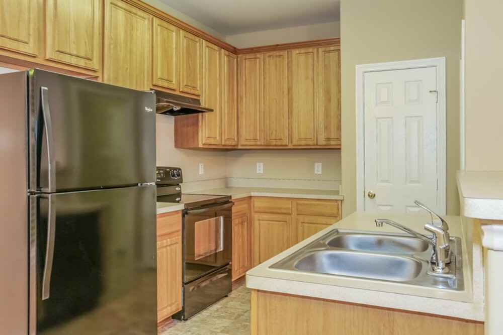 9309 Rhoni Ct - Photo 5 of 13