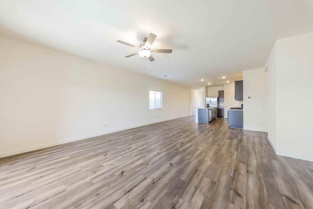 24619 W St Catherine Ave - Photo 5 of 16