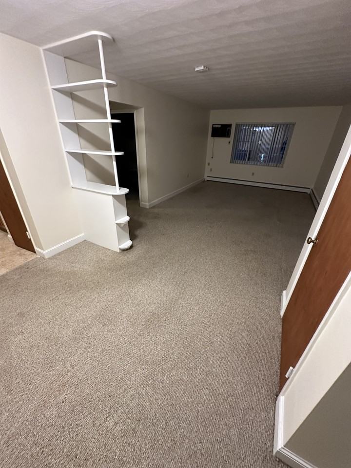 11 Allen Street - Photo 3 of 6