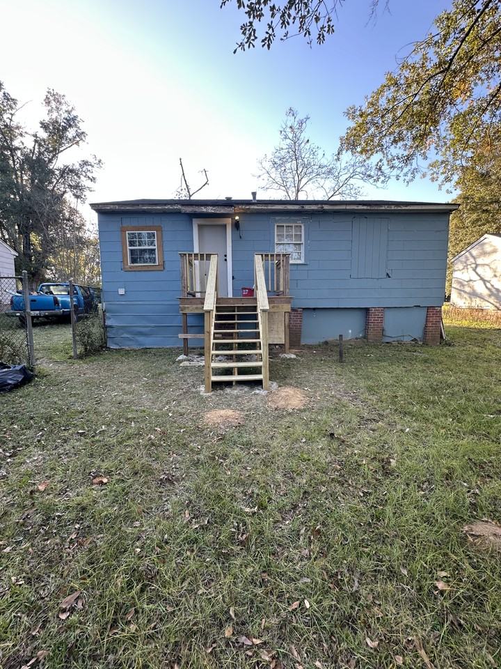 2962 Greenwood Ave #NA - Photo 5 of 13