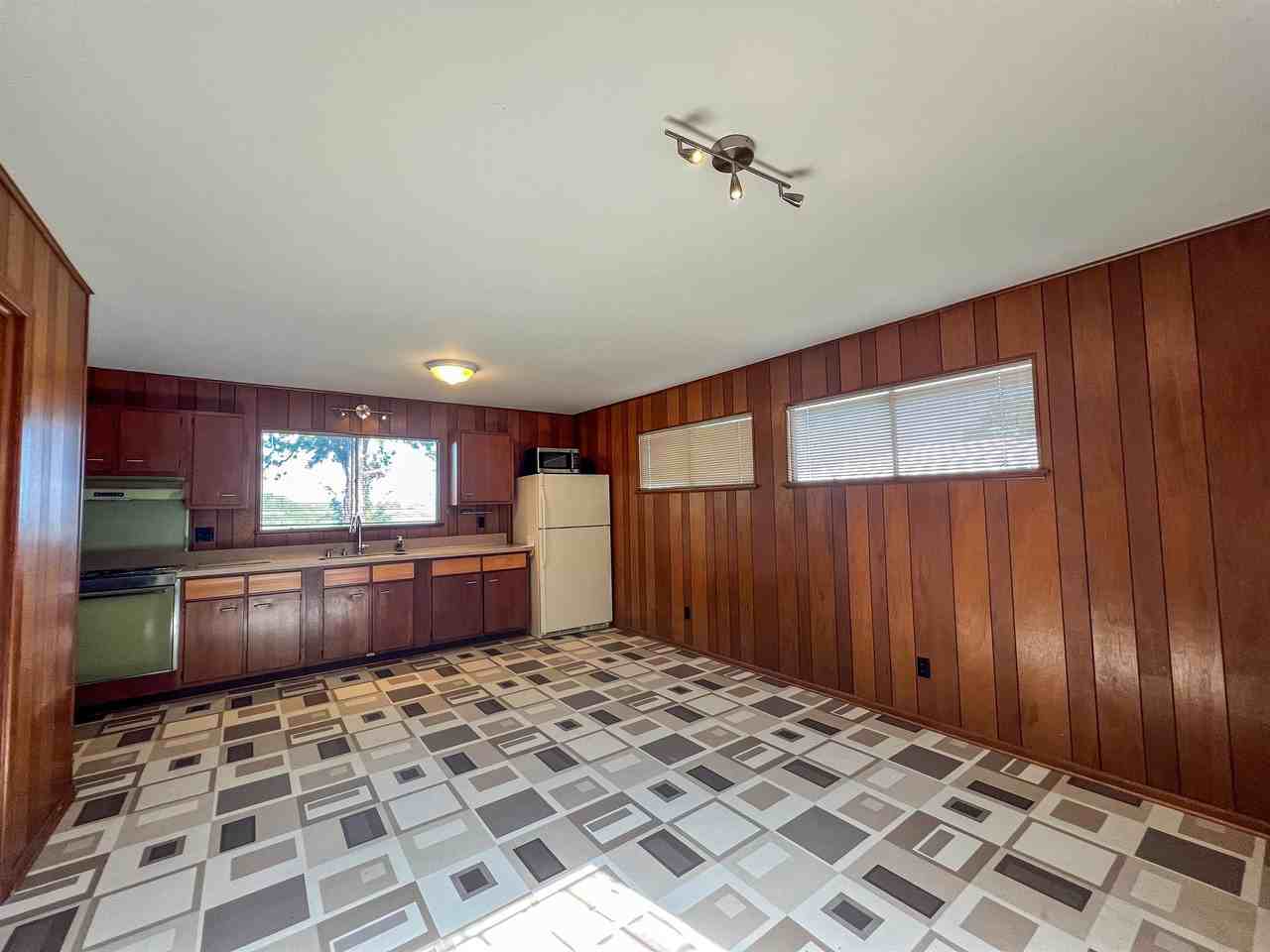 1555 Arrowhead Dr #1 - Photo 2 of 12