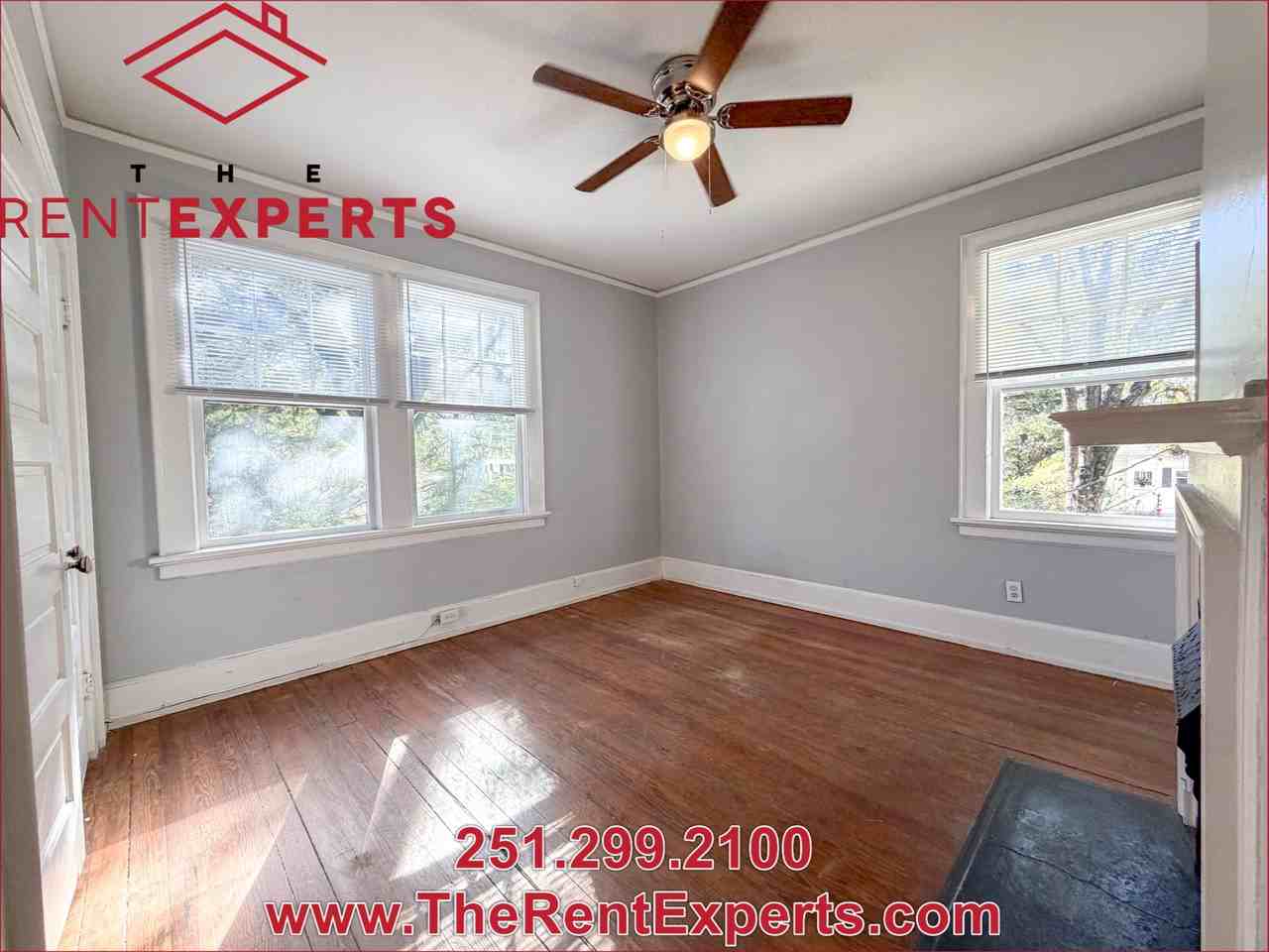 206 5th St #1 - Photo 5 of 20