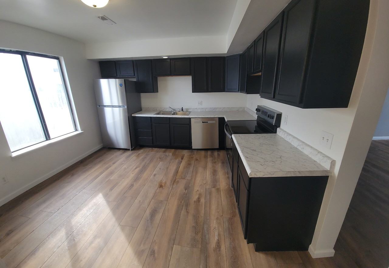 1901 Nancy Ct #7 - Photo 5 of 11