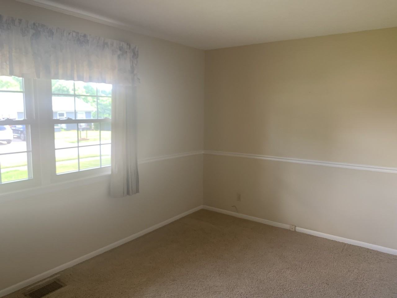 2829 Hillside Dr #NA - Photo 5 of 16