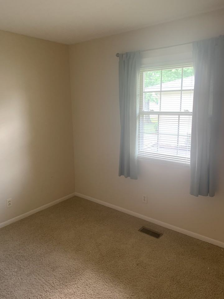 2829 Hillside Dr #NA - Photo 6 of 16