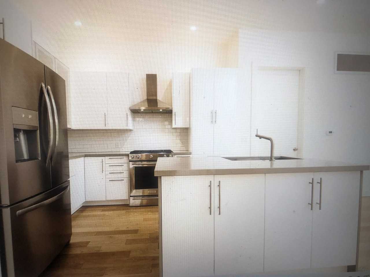 540 540 B South Cloverdale Boulevard Craftsman House #NA - Photo 6 of 17