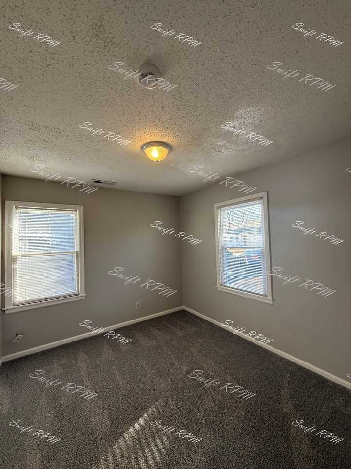 11312 W 67th Ter #1 - Photo 6 of 12