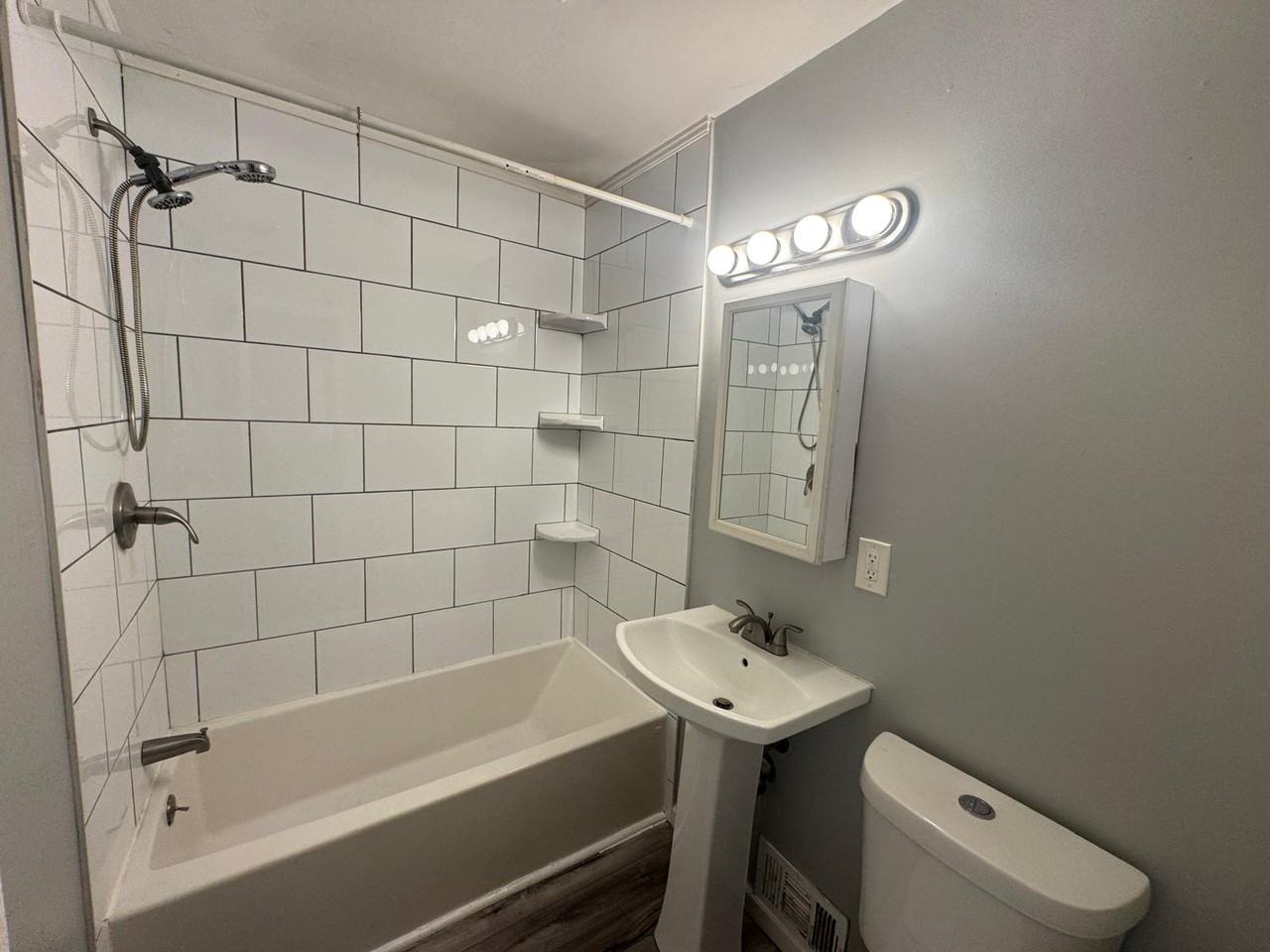 19821 Lyndon St #1 - Photo 6 of 10