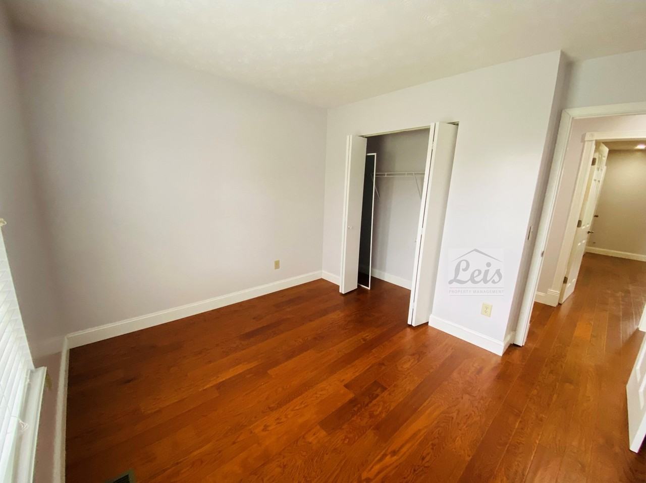 2517 New Castle Dr #1 - Photo 6 of 18