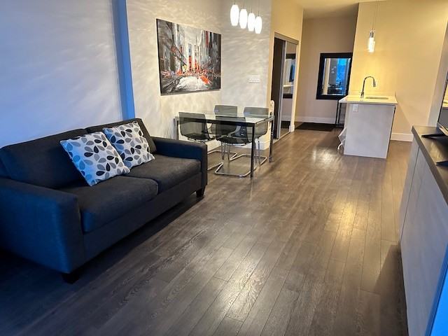 1090 Johnson St #1001 - Photo 5 of 16