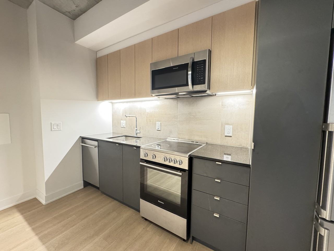 2114 Rue Sainte-Catherine Est #522 - Photo 5 of 18