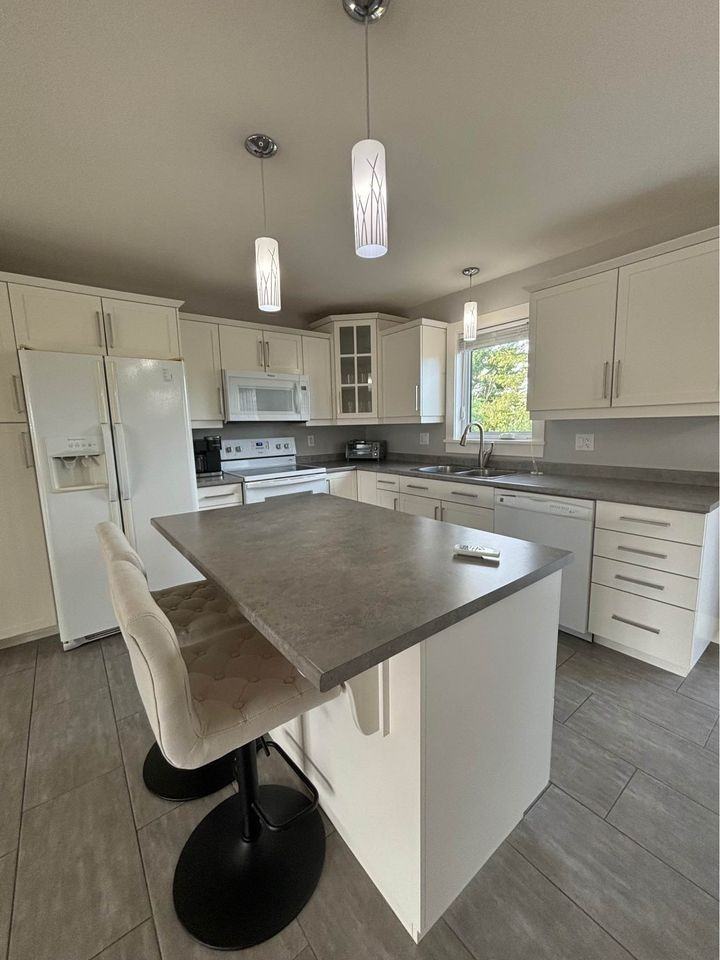 41 Rue Laforest #1 - Photo 3 of 14