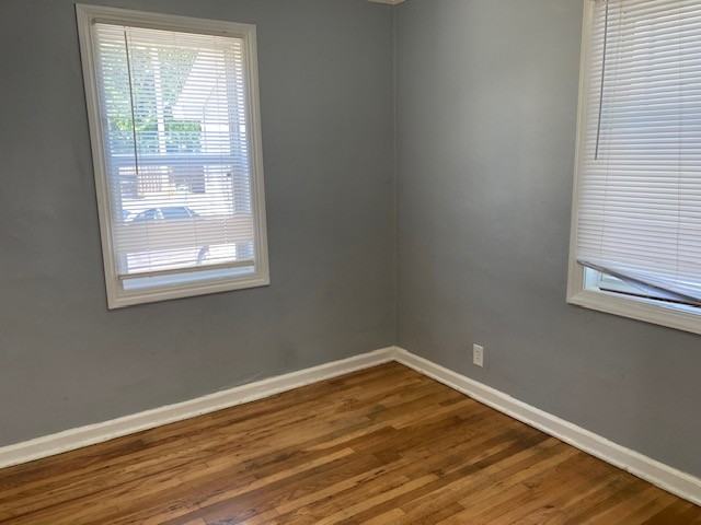 819 W 26th St #1 - Photo 3 of 12