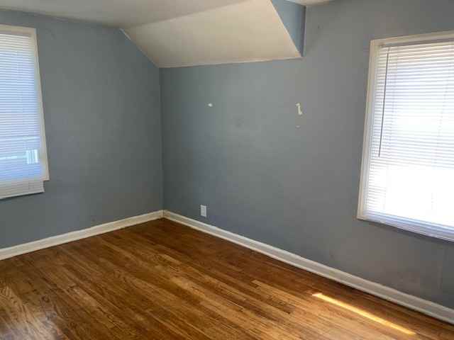 819 W 26th St #1 - Photo 6 of 12