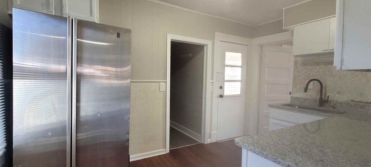 2021 Pine Bluff St #1 - Photo 7 of 12