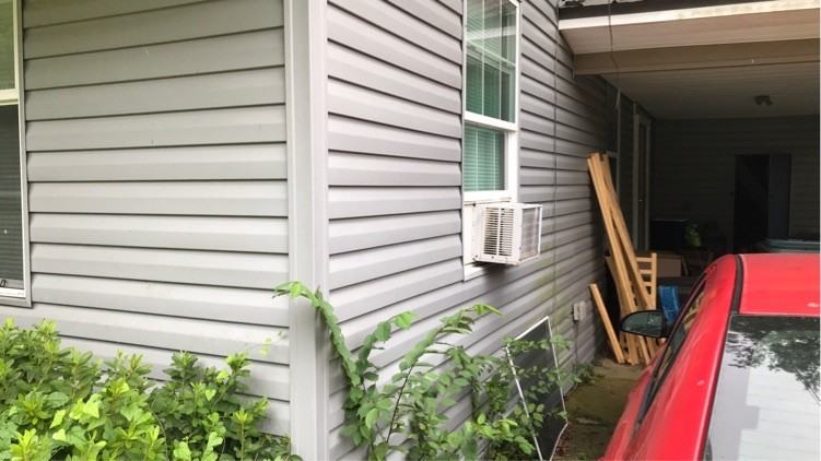 613 Wilmuth St #1 - Photo 2 of 4