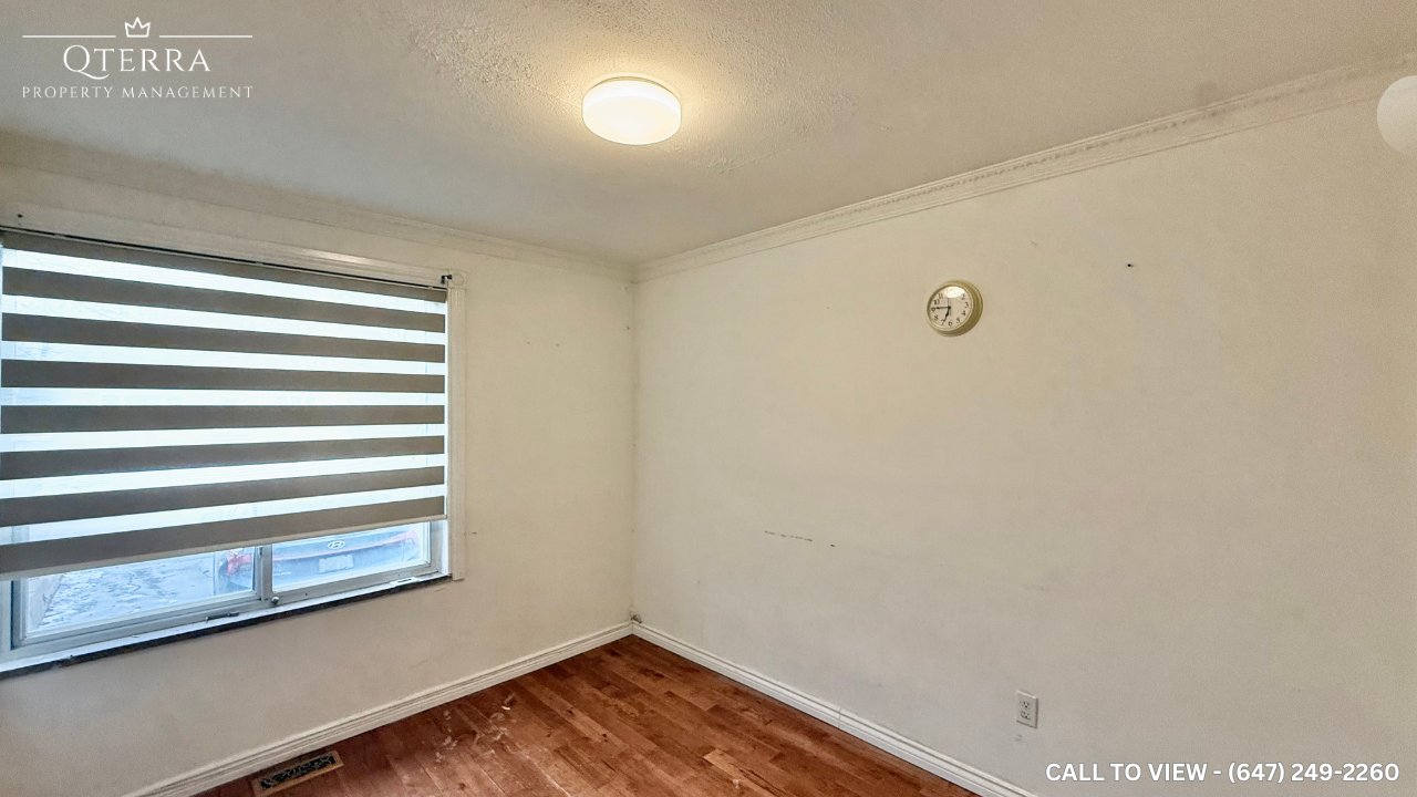 7101 Minotola Ave, Mississauga, Ontario L4T 2S9 - Photo 6 of 12