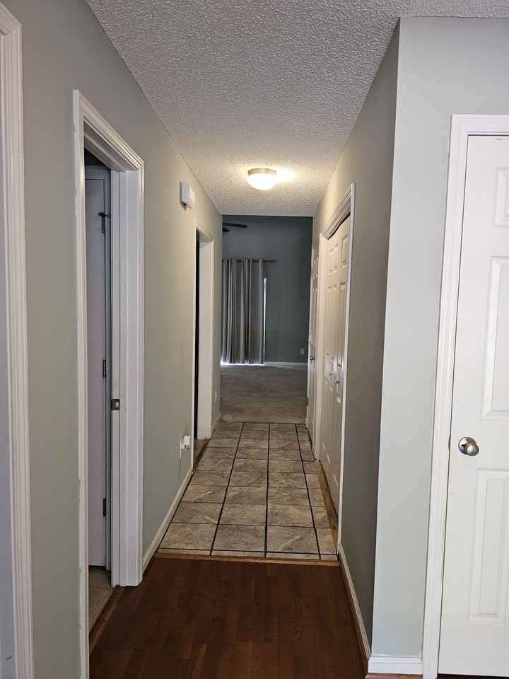 876 Sandmyrtle Cir #1 - Photo 3 of 24