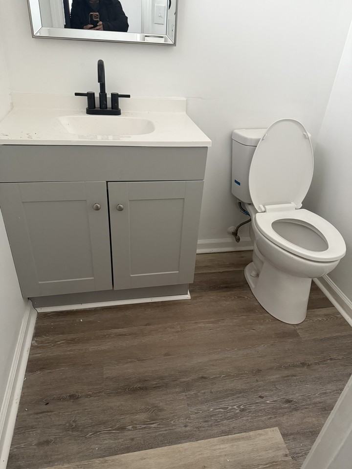 1830 Grandin Rd Sw #103 - Photo 5 of 8