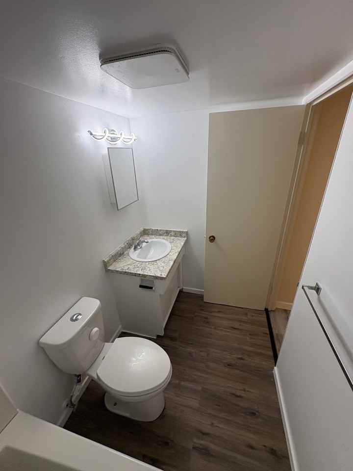 1111 Hillside Ave #303 - Photo 6 of 8