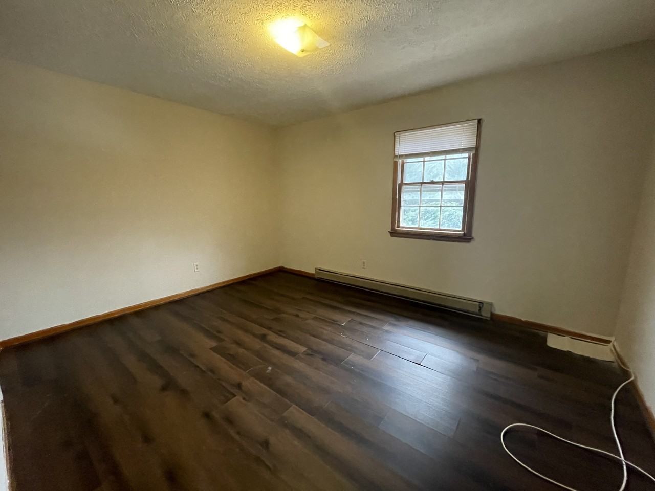 186 Loch Ln #302 - Photo 3 of 6