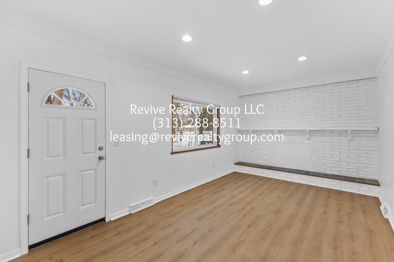 5337 Botsford Ave #1 - Photo 7 of 18