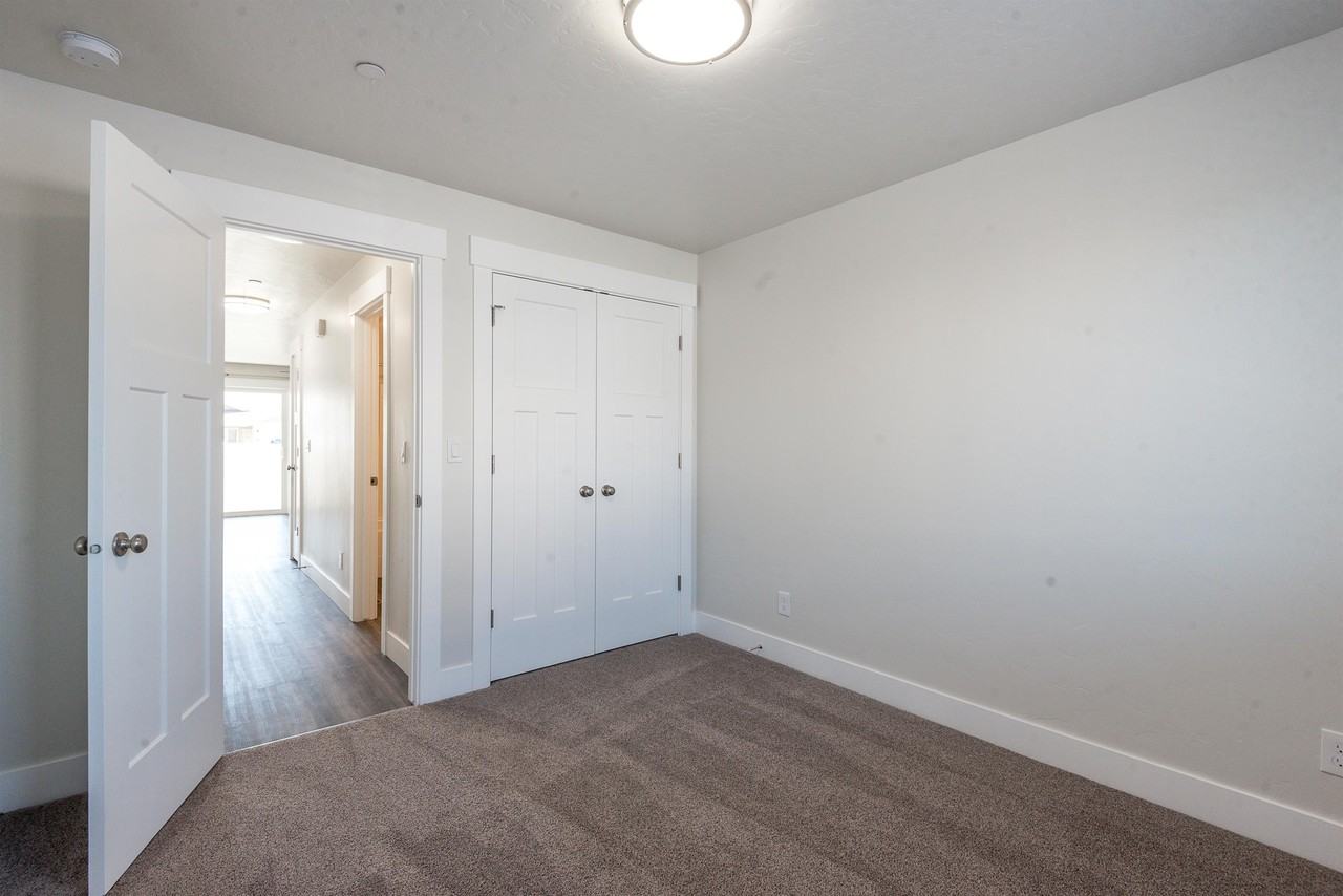 821 Nw 21st St #821 - Photo 5 of 14