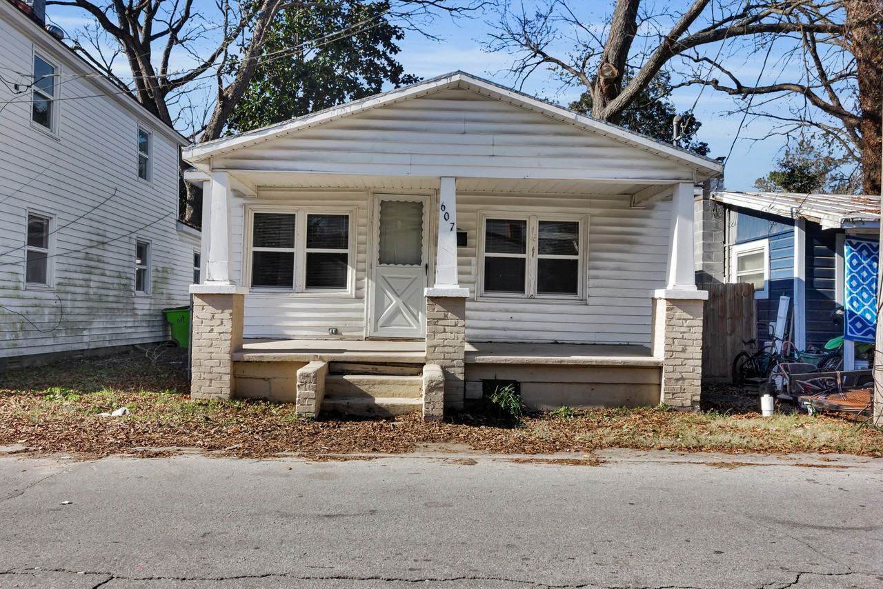 607 1st Ave #1 - Photo 2 of 50