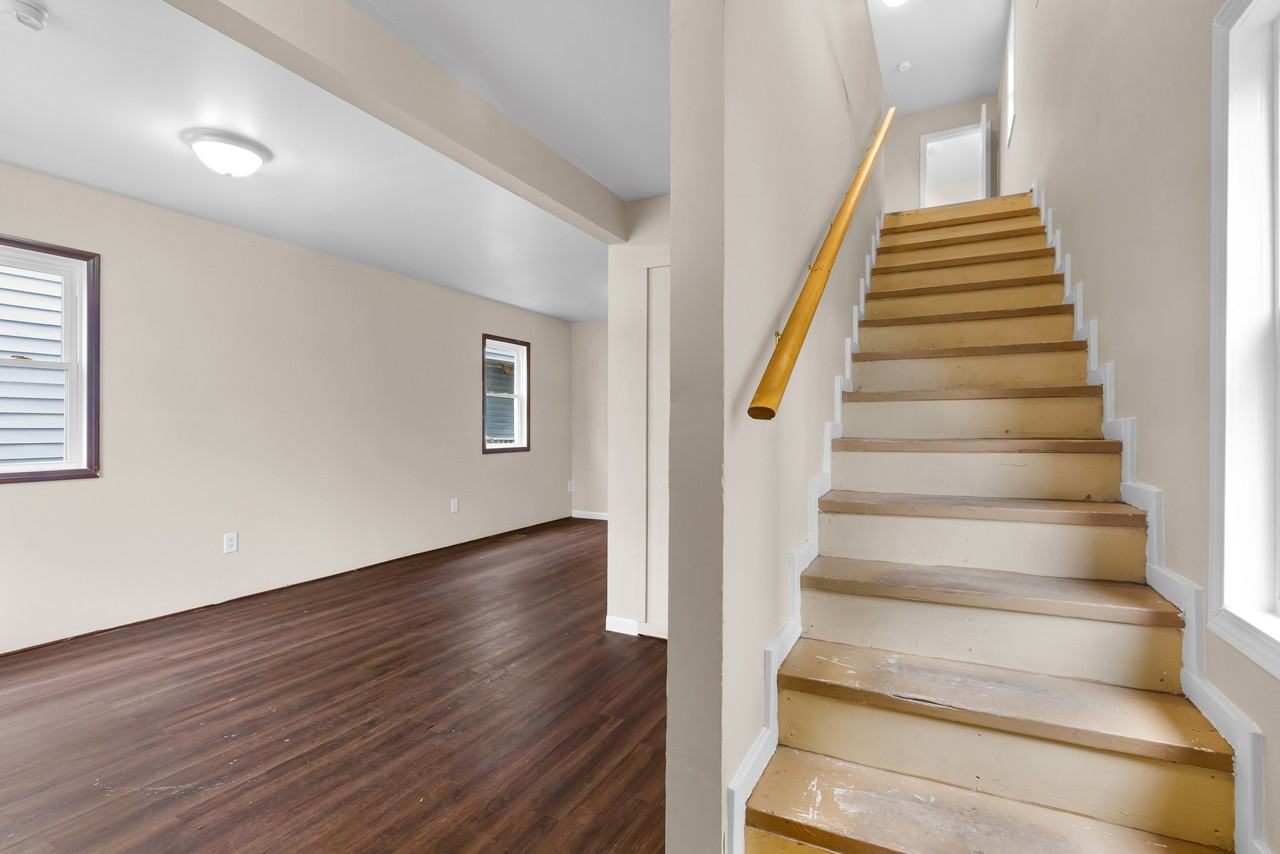 708 2nd Ave #1 - Photo 2 of 50