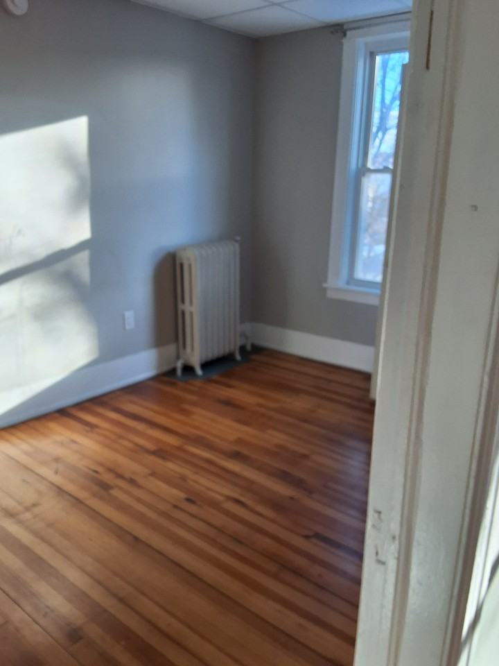 6 S Clinton St #6 - Photo 3 of 6