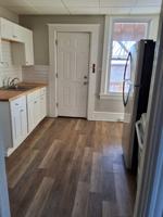 featured image of 6 S Clinton St #7