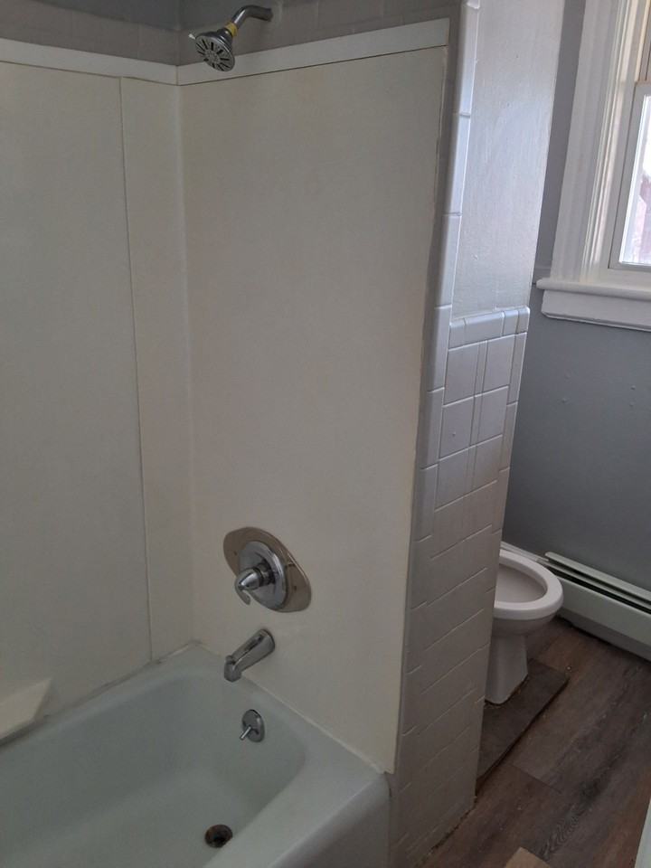 6 S Clinton St #7 - Photo 5 of 6