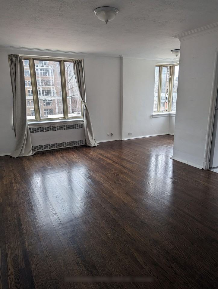 150 The Dorchester #432 - Photo 4 of 7