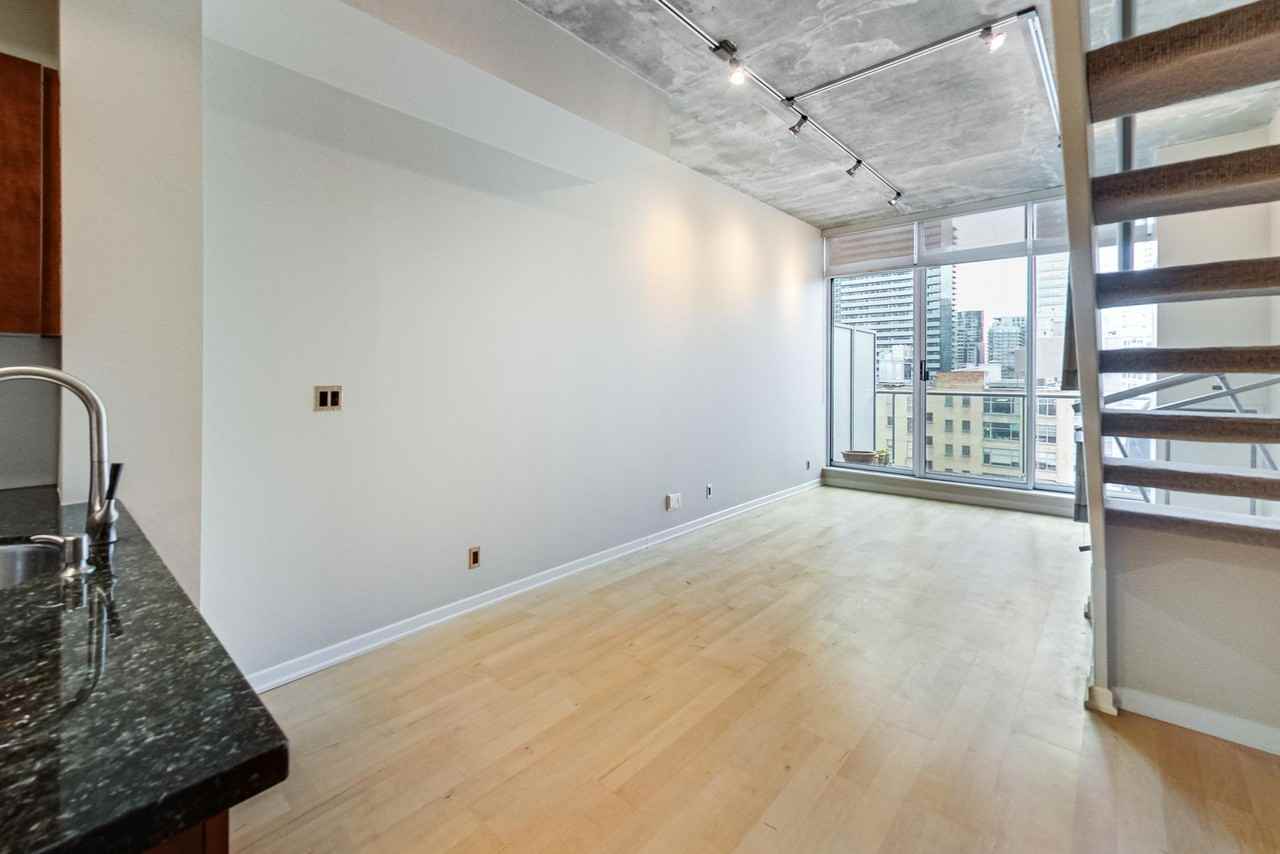 388 - 388 Richmond Street West #905 - Photo 7 of 27