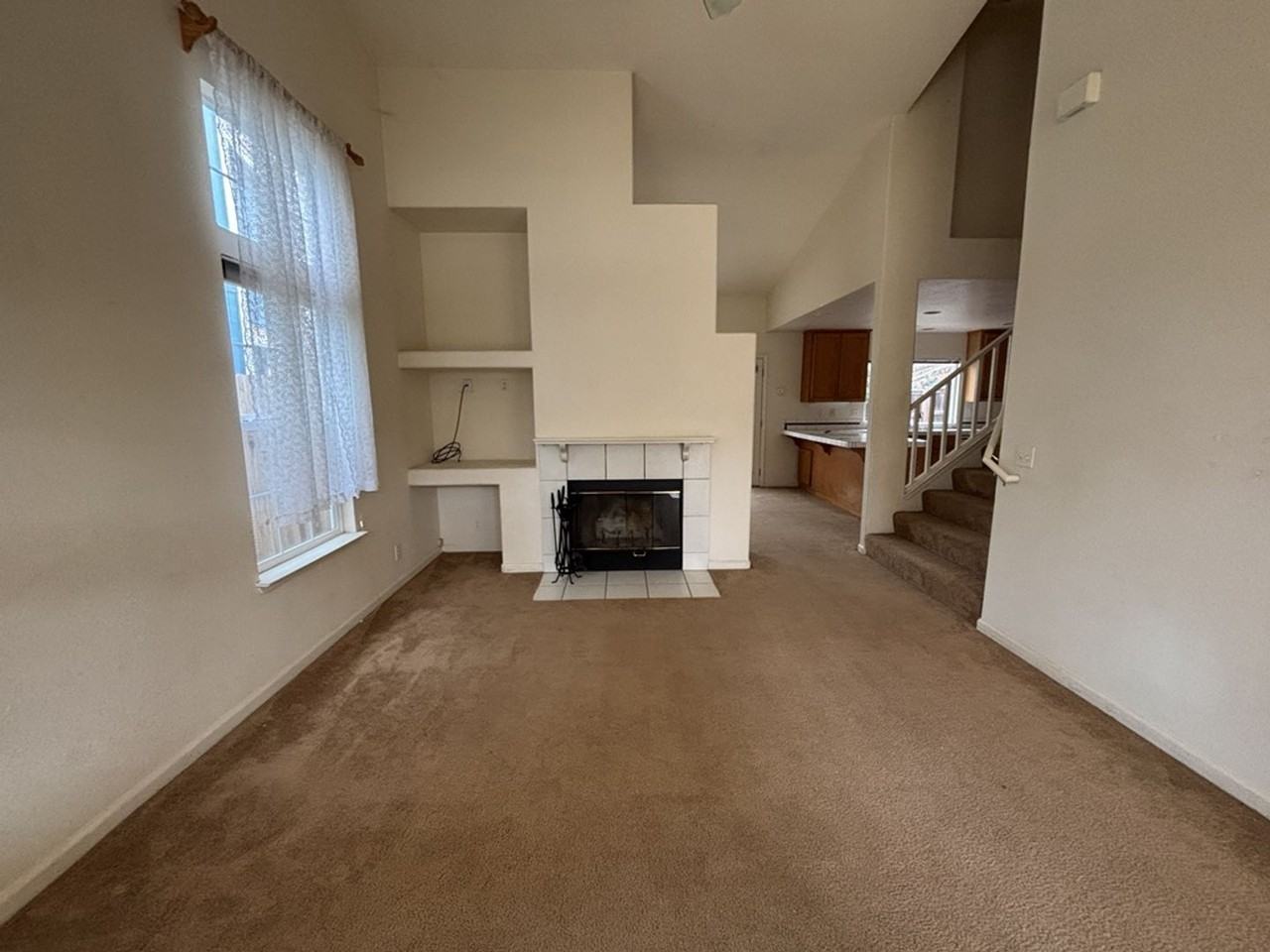 2266 Halsey Cir - Photo 5 of 30