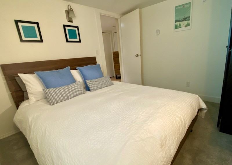 2505 West 10th Avenue - Photo 3 of 11