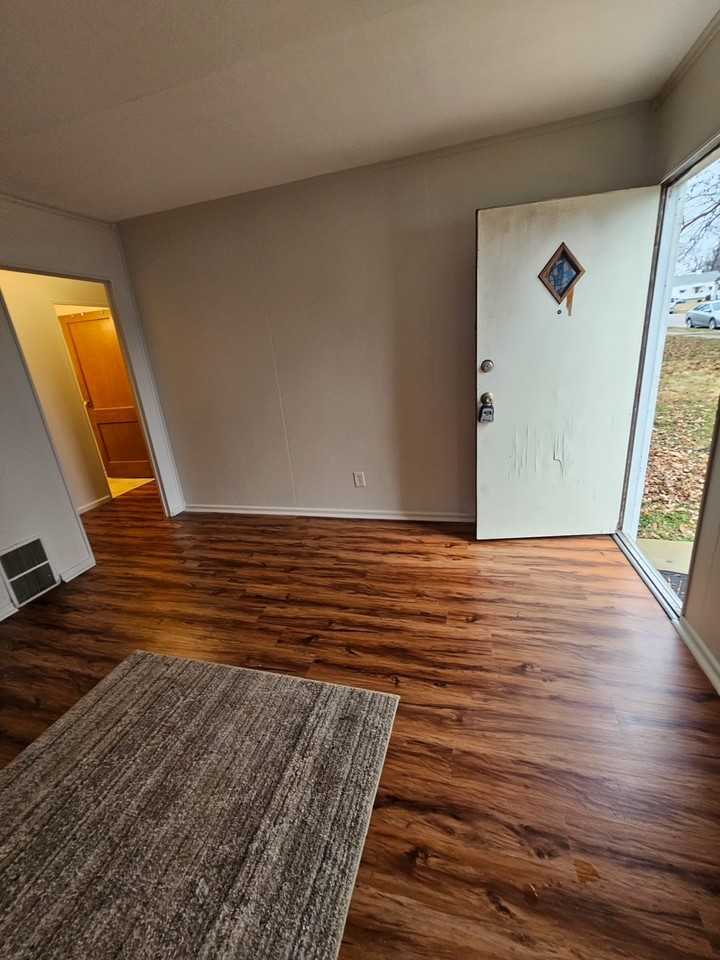 6725 Wanda Ave #6725 - Photo 2 of 14