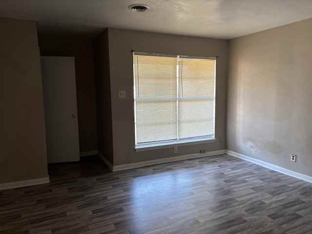 1408 Illinois Ave #1 - Photo 6 of 9