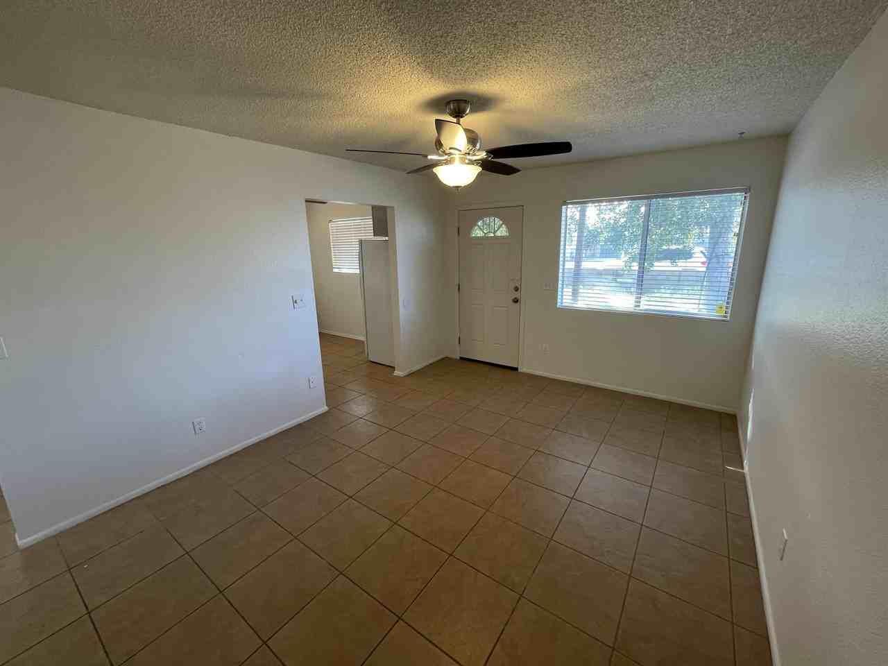 1520 W 5th St #1 - Photo 7 of 10